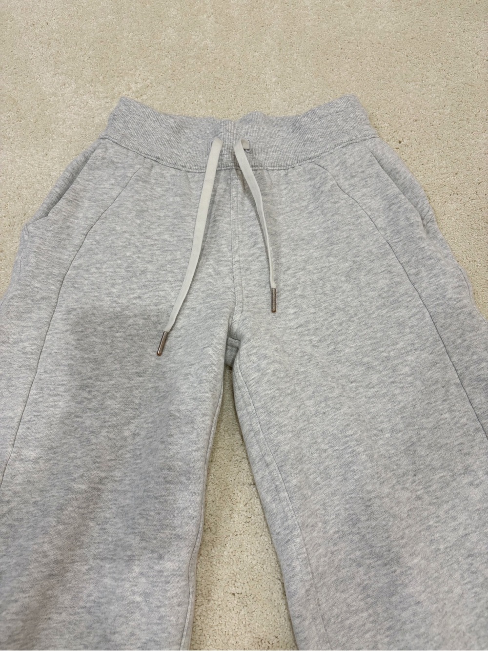 Lululemon Scuba Mid-Rise Wide-Leg Drawstring Lounge Pants Light Gray XXS - Picture 3 of 7